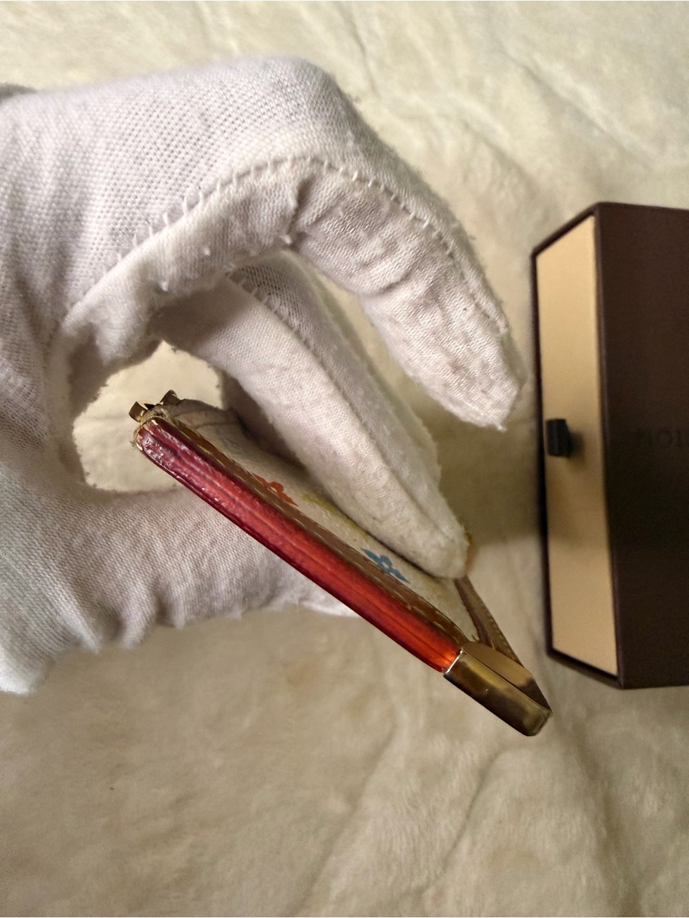 Louis Vuitton Murakami Multicolor Monogram Key Cles with Gold Hardware - Picture 9 of 16